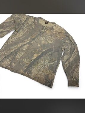 Vintage Boxy Classic Men's Long Sleeve Camo Henley in Green and Brown